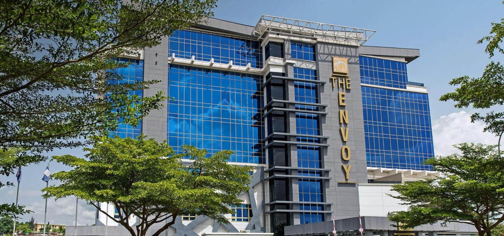 Room In Lodge - The Envoy Hotel And Suites Αμπούζα Εξωτερικό φωτογραφία